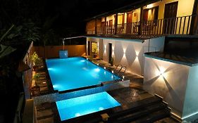 Marari Xavier'S Inn